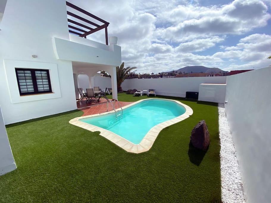 Villa Nina 'Luxury Villa In The Sun' Corralejo Eksteriør bilde